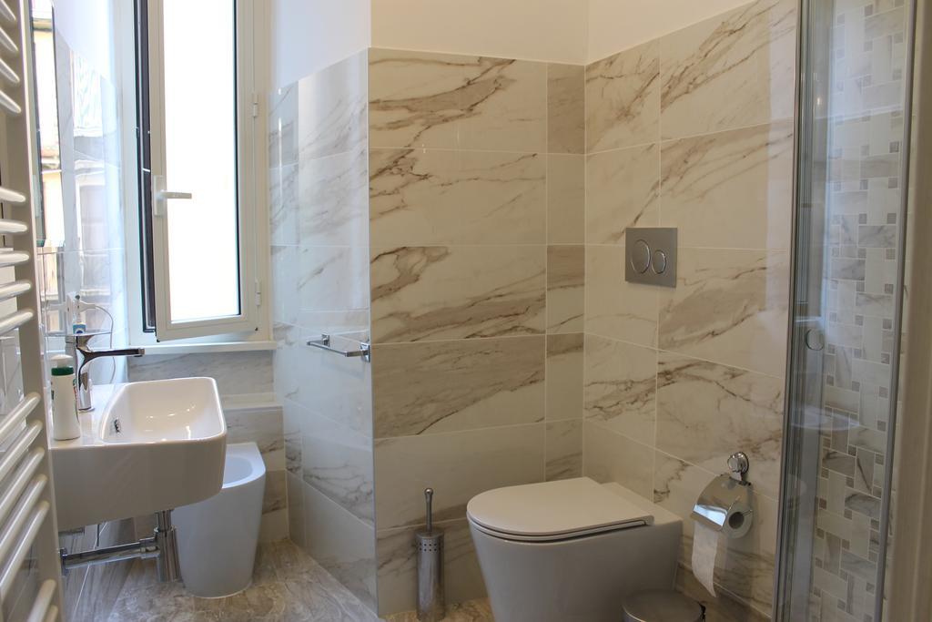 Termini Station Apartment Ai Due Cortili Presso Le Mura Aureliane Rome Exterior photo
